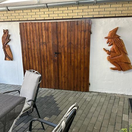 Christels Ferienwohnung 2 In Thale Mit Ueberdachter Terrasse, Kueche Mit Tv & Geschirrspueler المظهر الخارجي الصورة